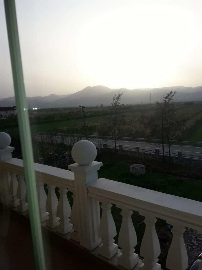 Vila Verd Korce Hotel Екстериор снимка