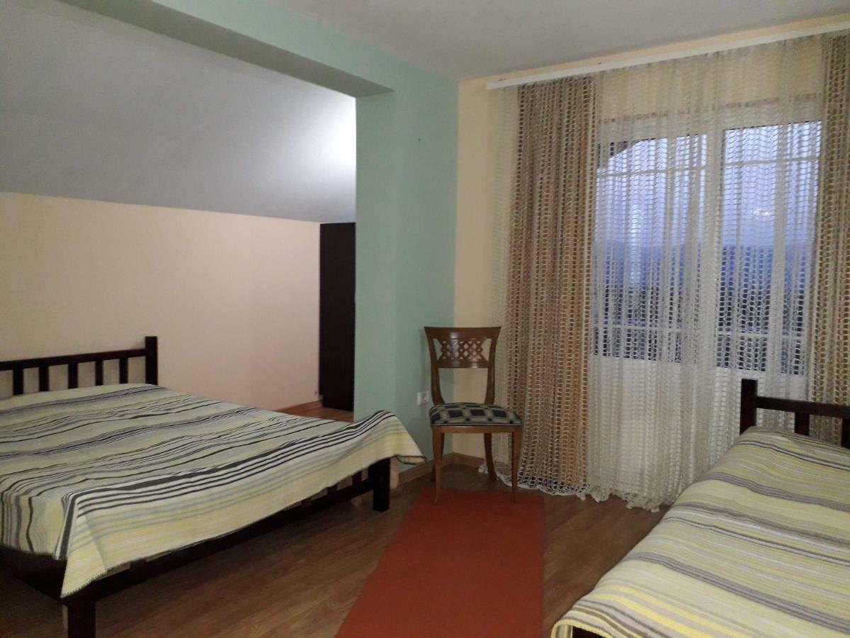 Vila Verd Korce Hotel Екстериор снимка